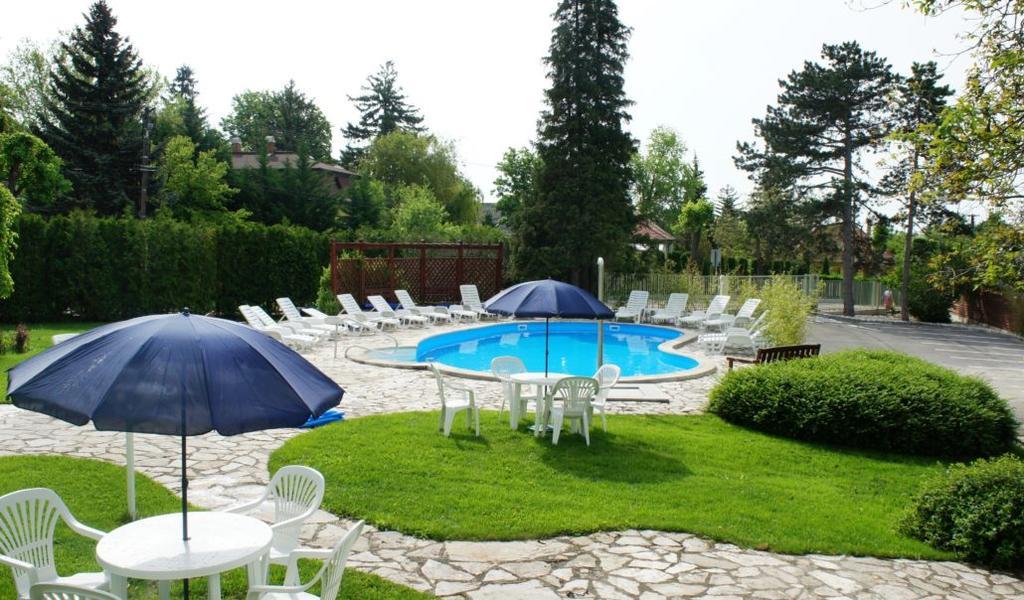 Holiday Exclusive Apartman Balatonfured Exterior photo